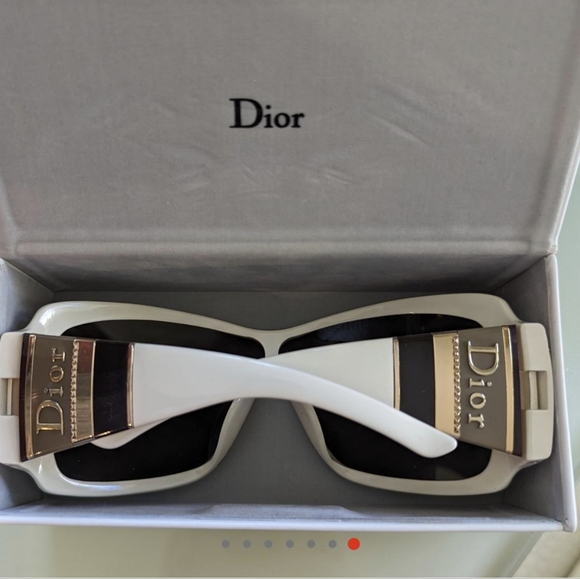 Rare Retro 2000's Dior stripes sunglasses 😎 beautiful perfect condition! - Picture 1 of 8